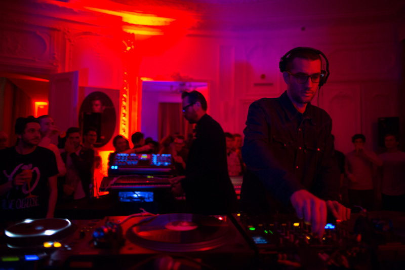 DJ Deep à la Boiler Room de l'Hôtel W le 21 Novembre 2012.
