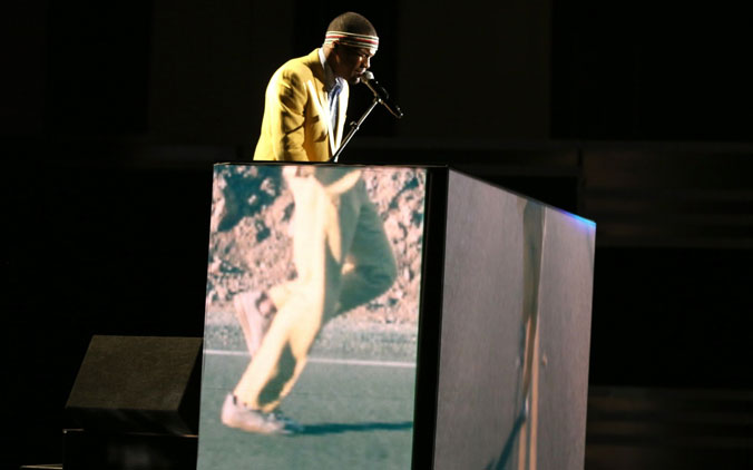 Frank Ocean chante "Forrest Gump" aux Grammy Awards