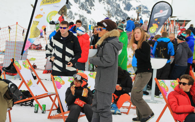 Les skieurs profitent du mix de Cédric Couvez