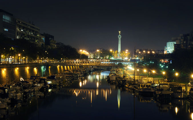Danser sur la Seine, c'est possible avec les croisières électro des Bâteaux Parisiens !