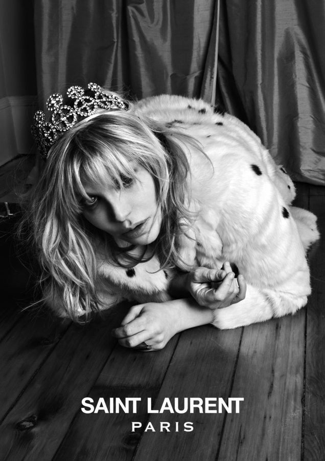 La reine Courtney Love pour la collection printemps-été 2014 de Saint-Laurent Paris