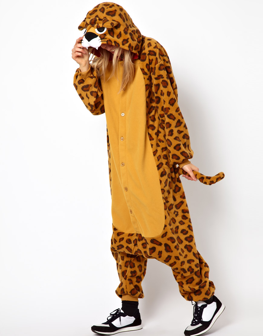 Combinaison façon déguisement léopard Kigu, 65.65€ sur Asos
