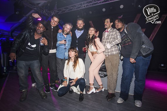 DJ Naughty J, Mattias Mimoun, Acid Washed, Judith Grynszpan, Greg Boust, Noemi Ferst, Monsieur Moru et Eddie étaient tous à la soirée de lancement de La Villa Schweppes le 15 mai