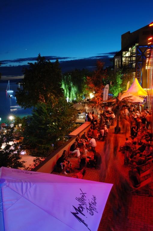Vue sur la Riviera lors de l'édition 2012 du Montreux Jazz Festival