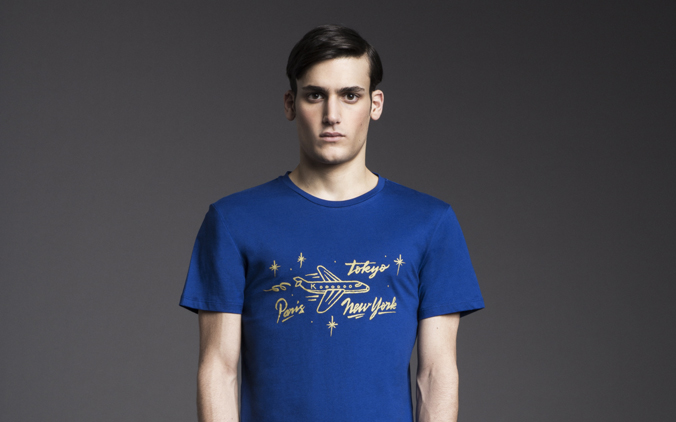 Le "Plane T-shirt André" pour Kitsuné en version marine/ gold