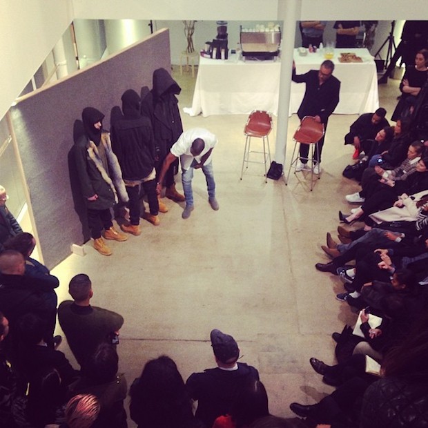 Kanye West présente sa nouvelle collection A.P.C