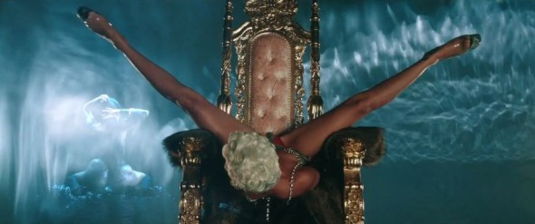 Pour It Up, le nouveau clip de Rihanna