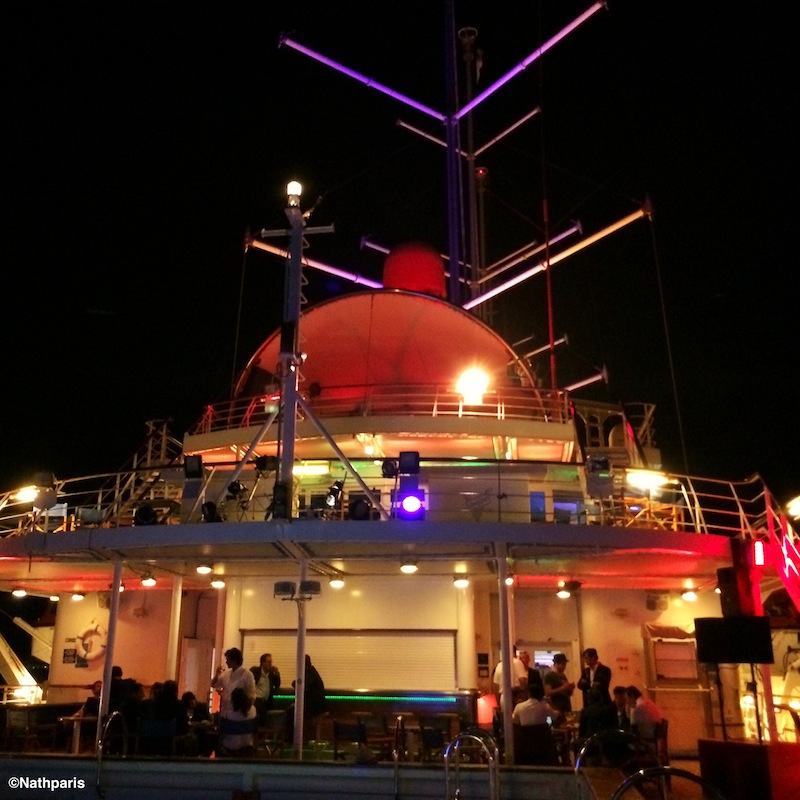 Le bateau de La Villa Schweppes illuminé pour une soirée de folie - iPhone5
Nathalie Geffroy