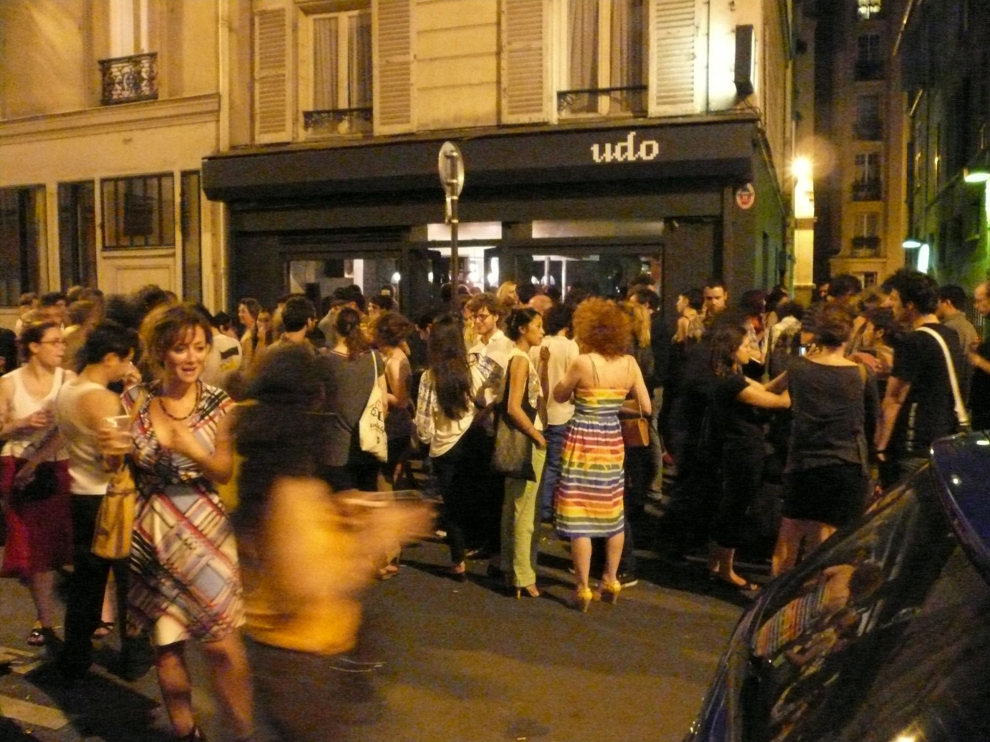 La devanture de l'Udo Bar rue Popincourt