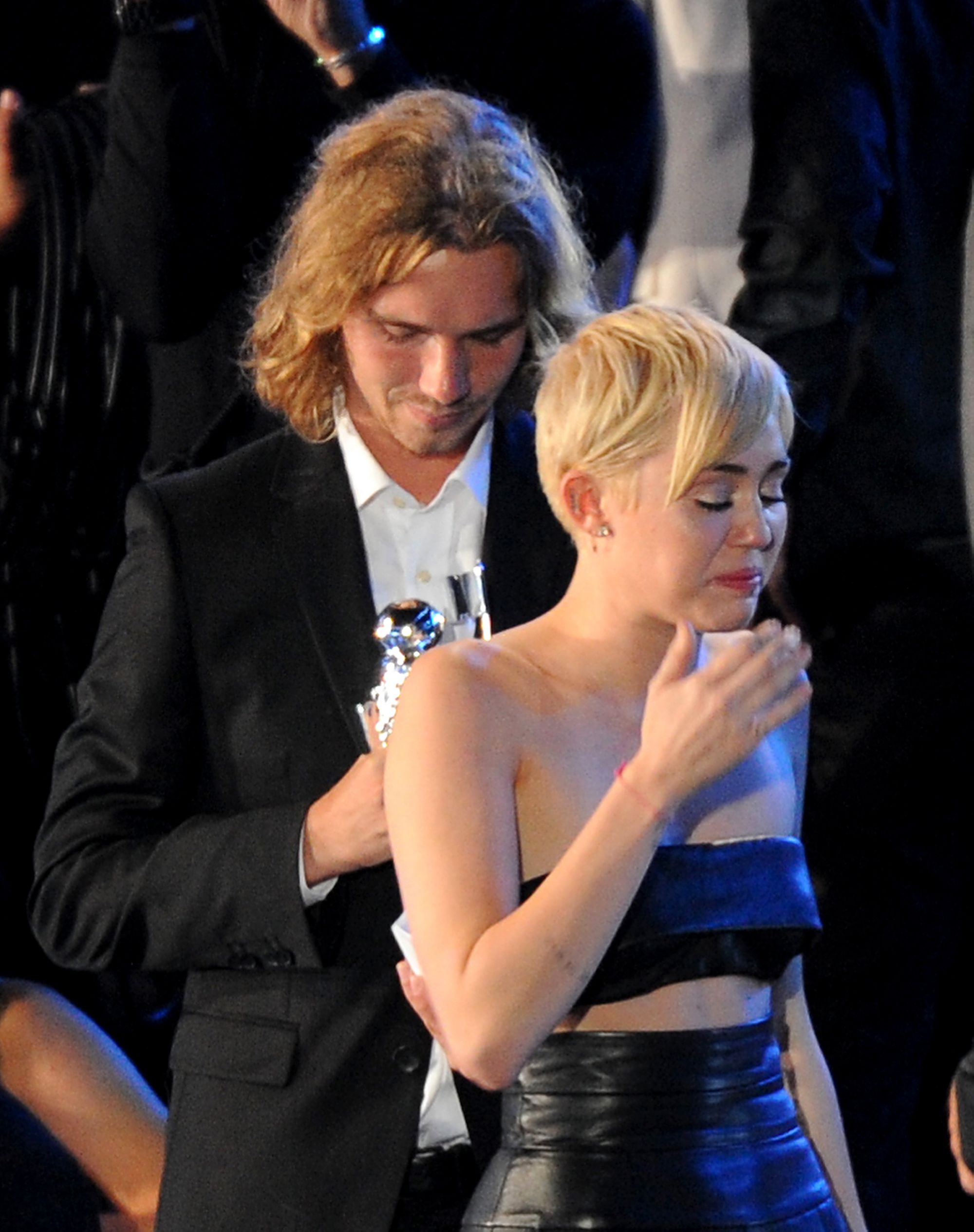 Miley Cyrus émue au VMA 2014