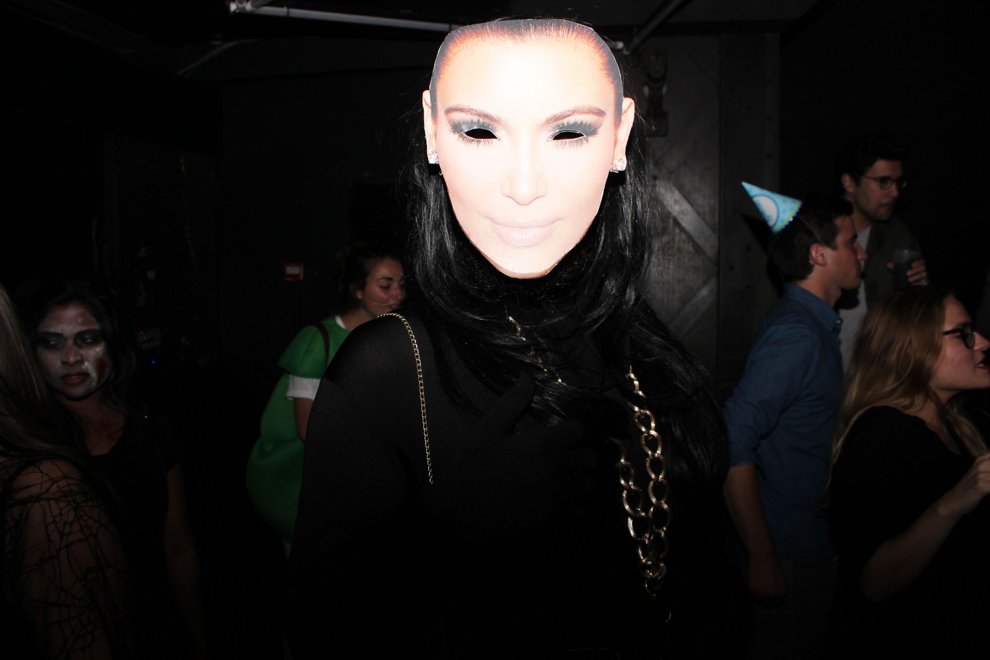 Les déguisements les plus fous de la soirée d'anniversaire du Badaboum : Photo 7