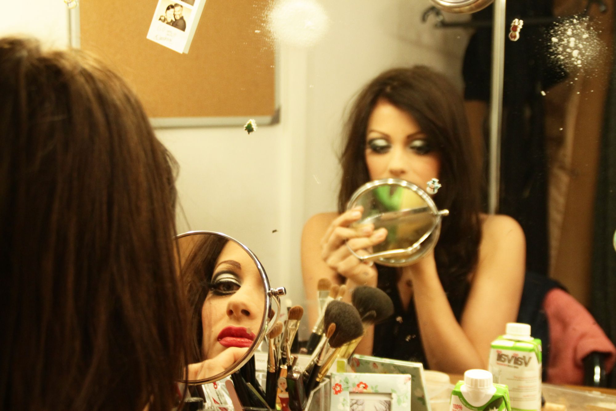 Alice Parisy face au miroir