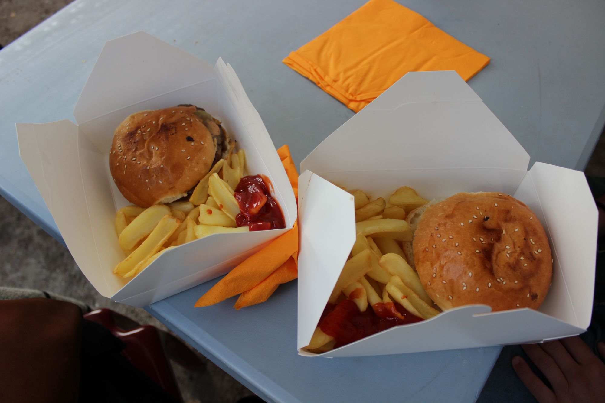 Le Bon Appétit Street Food Festival : Photo 23 (le burger de Super Fringale)