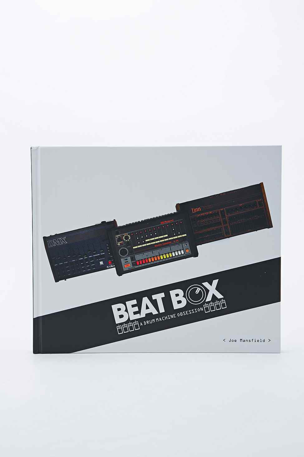 Livre Beat Box: A Drum Machine Obsession, toutes les informations sur 75 boîtes à rythme ainsi que 200 photos et images d'archives uniques, 59€