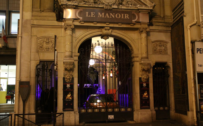 Le manoir de Paris, une maison hantée dans le 10 ème