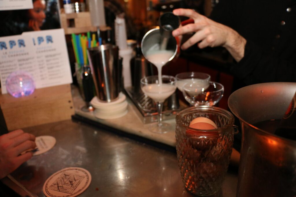 Certains des cocktails proposés au RPR, lors de sa soirée d'ouverture du RPR, au 114 rue de Charonne.
