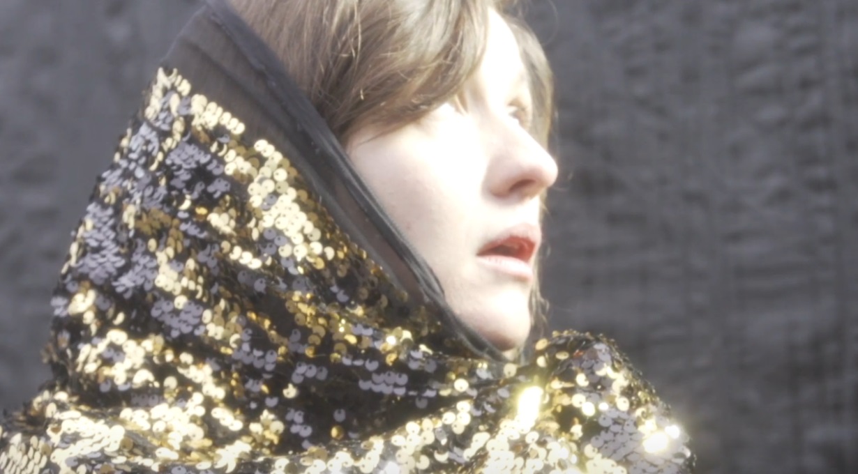 Jessy Lanza - "It means I love you"