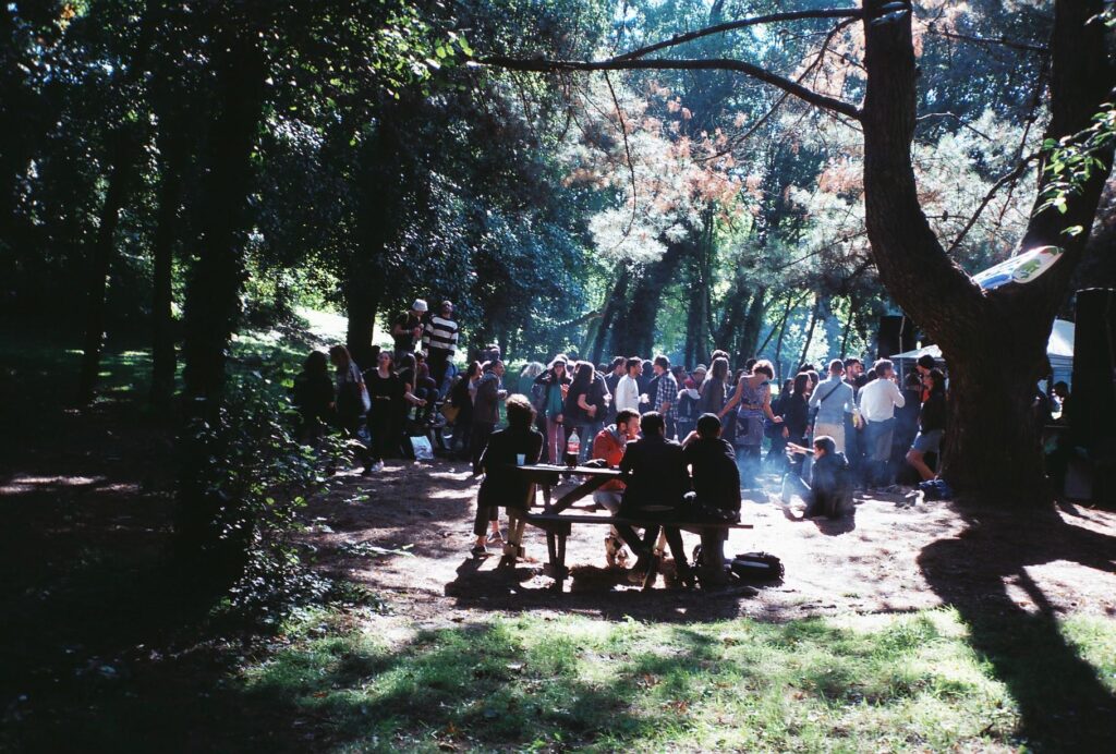 Une fête au Jardin de Villejean organisée par le collectif Midi Deux