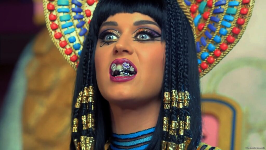 Katy Perry dépasse le milliard de vues sur Youtube avec "Dark Horse"
