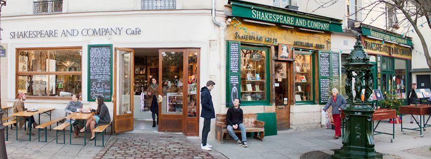 Shakepeare and Company, 37 rue de la Bûcherie, 75005 Paris.