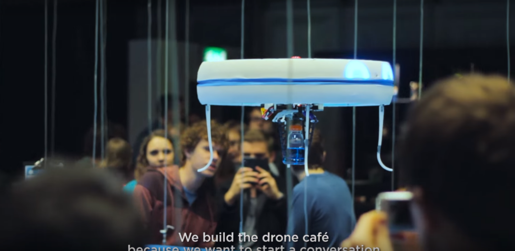 Le premier "Drone Café" a ouvert aux Pays-Bas.