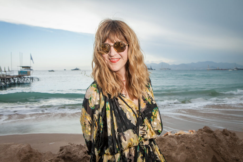 Daphné Bürki, à la Beach Croisette de la Villa Schweppes, le 14 mai à Cannes.