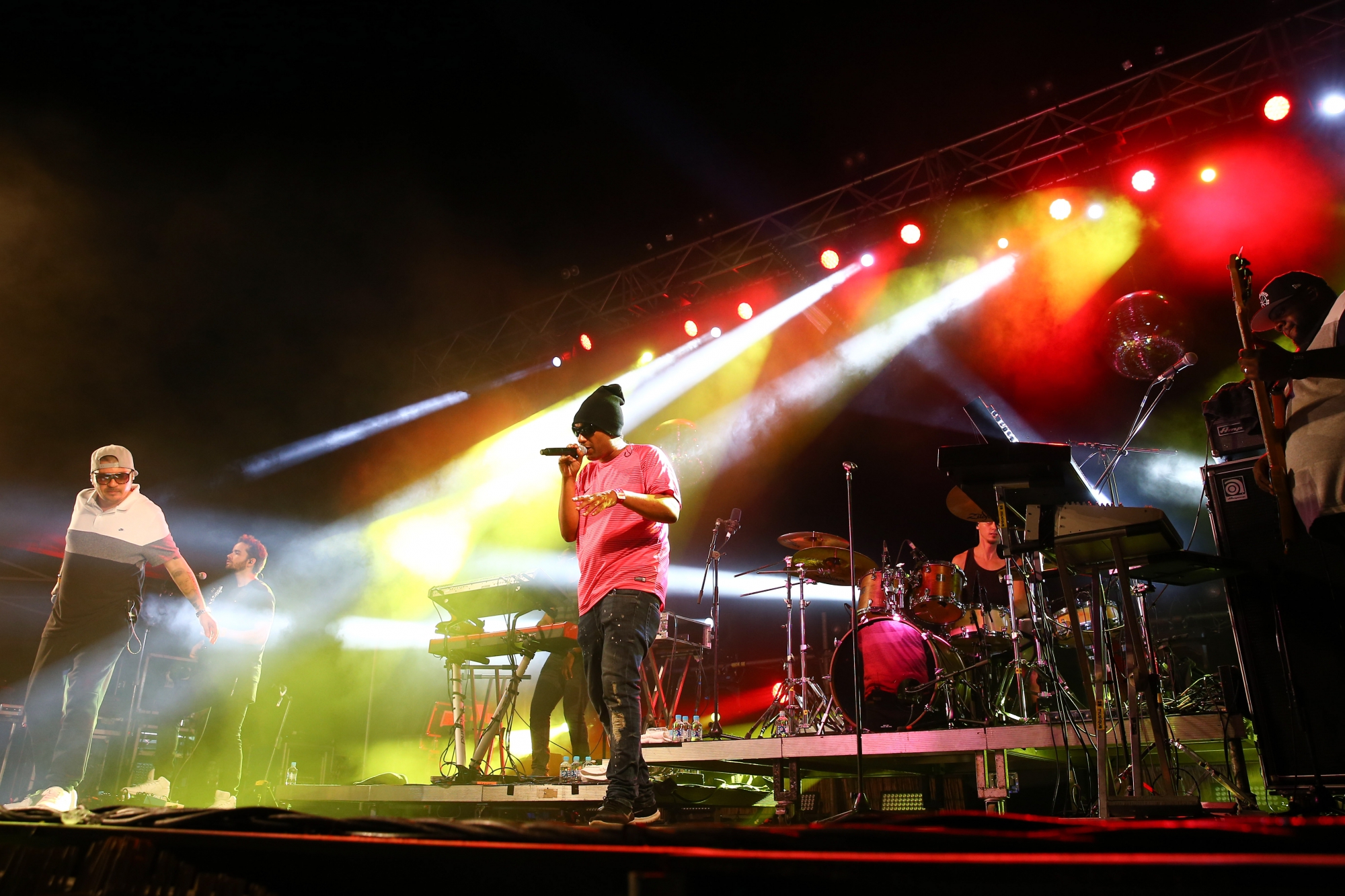 Doc Gynéco en concert à Calvi On The Rocks dimanche 10 juillet 2016 - Photo 14