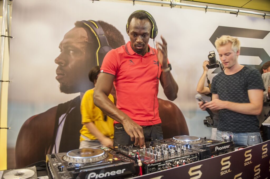 Usain Bolt en DJ Bolt