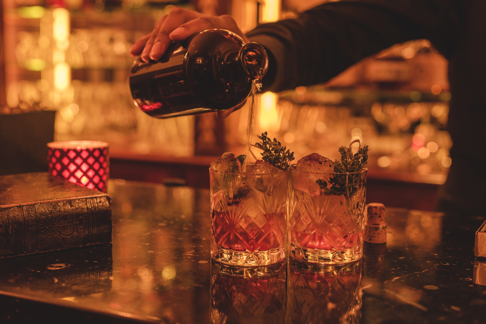 De nouveaux cocktails et un nouveau barman au bar de L'Hôtel - Photo 11