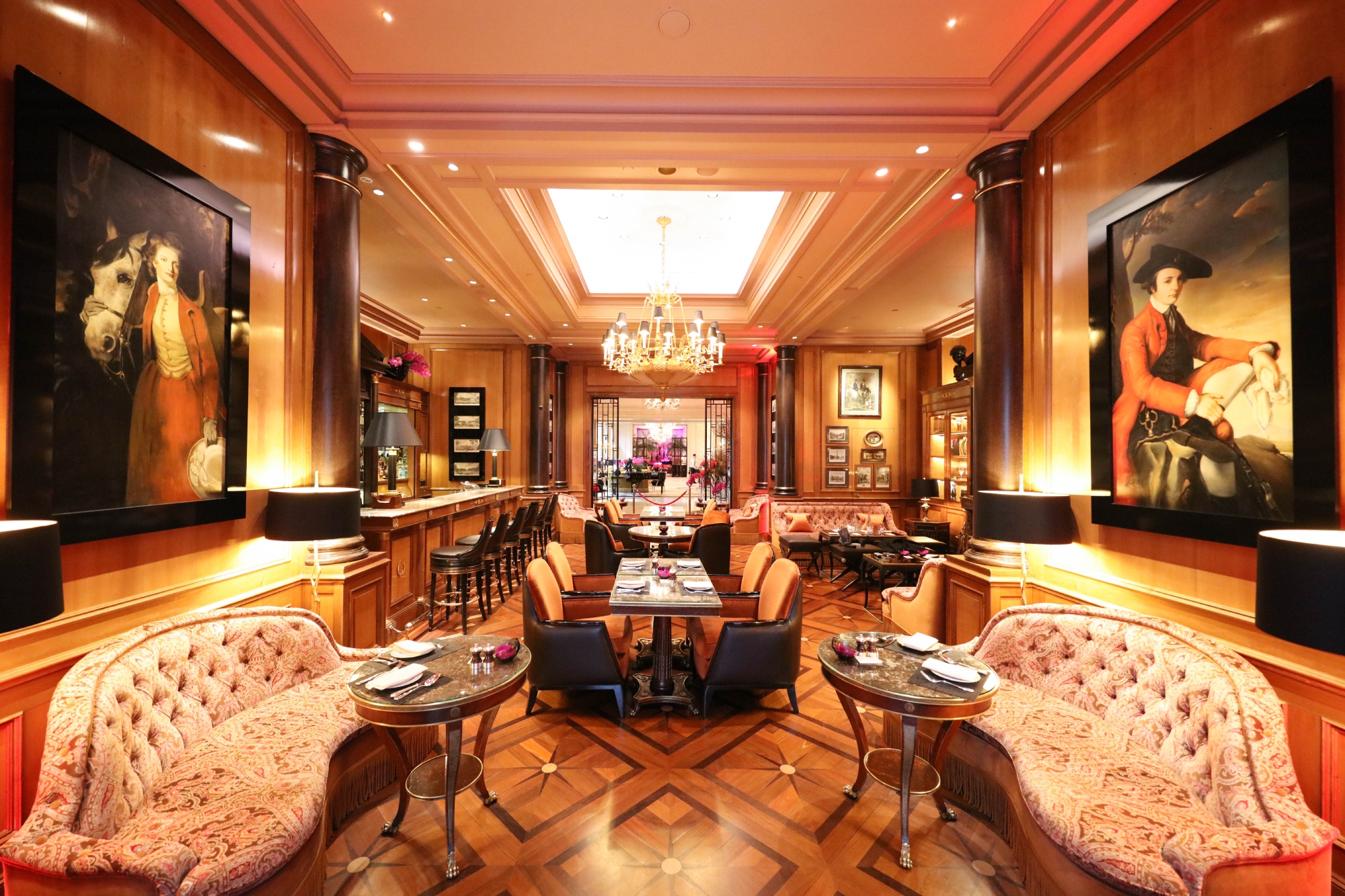 Le Bar du Four Seasons Hôtel George V