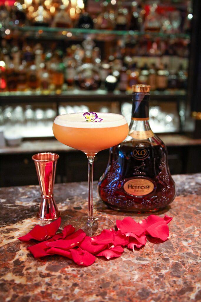 Un cocktail du Bar du Four Seasons Hôtel George V