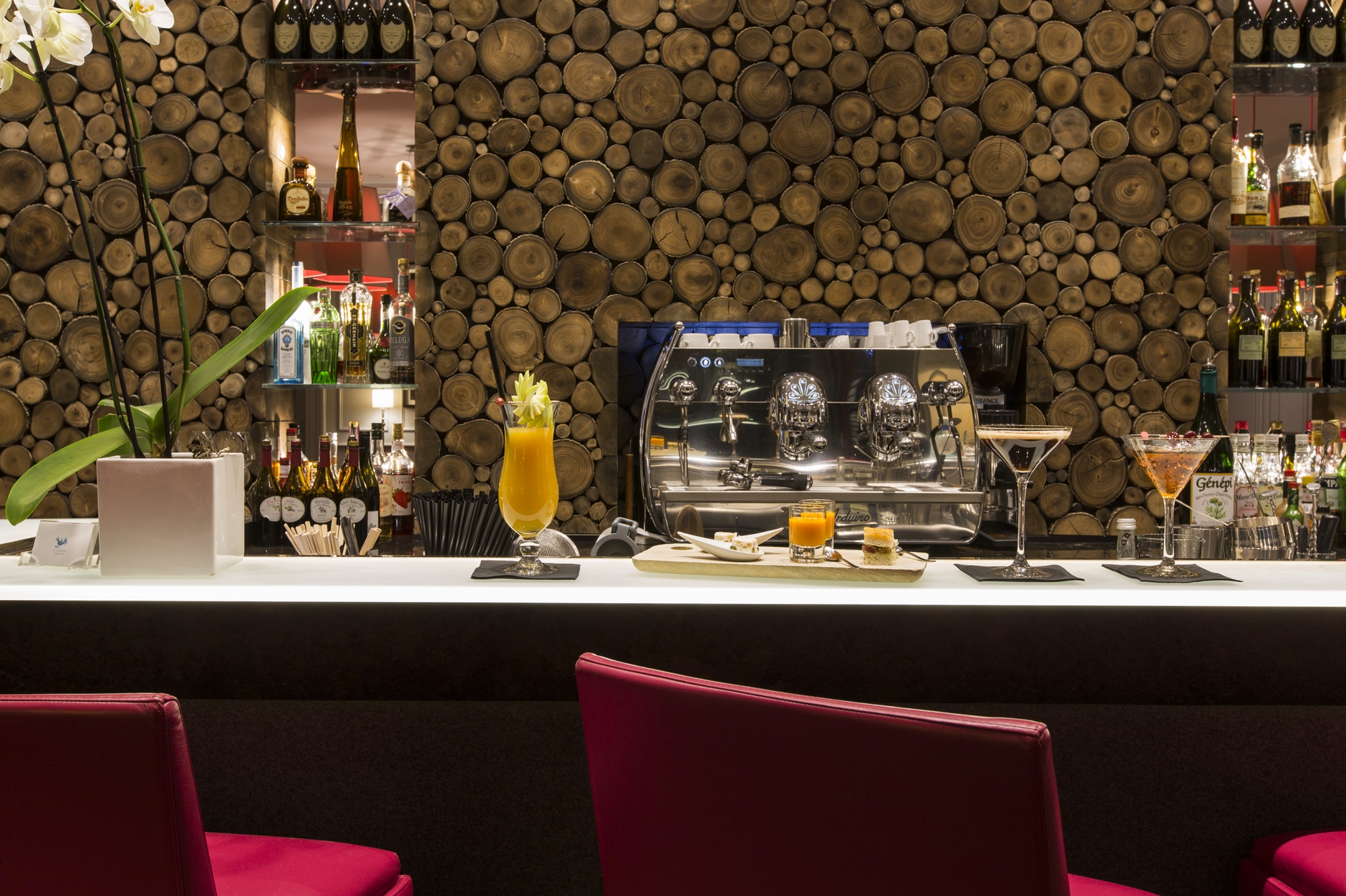 Le bar de l'Hôtel Mont-Blanc, 62 Allée du Majestic, 74400 Chamonix-Mont-Blanc - Photo 3