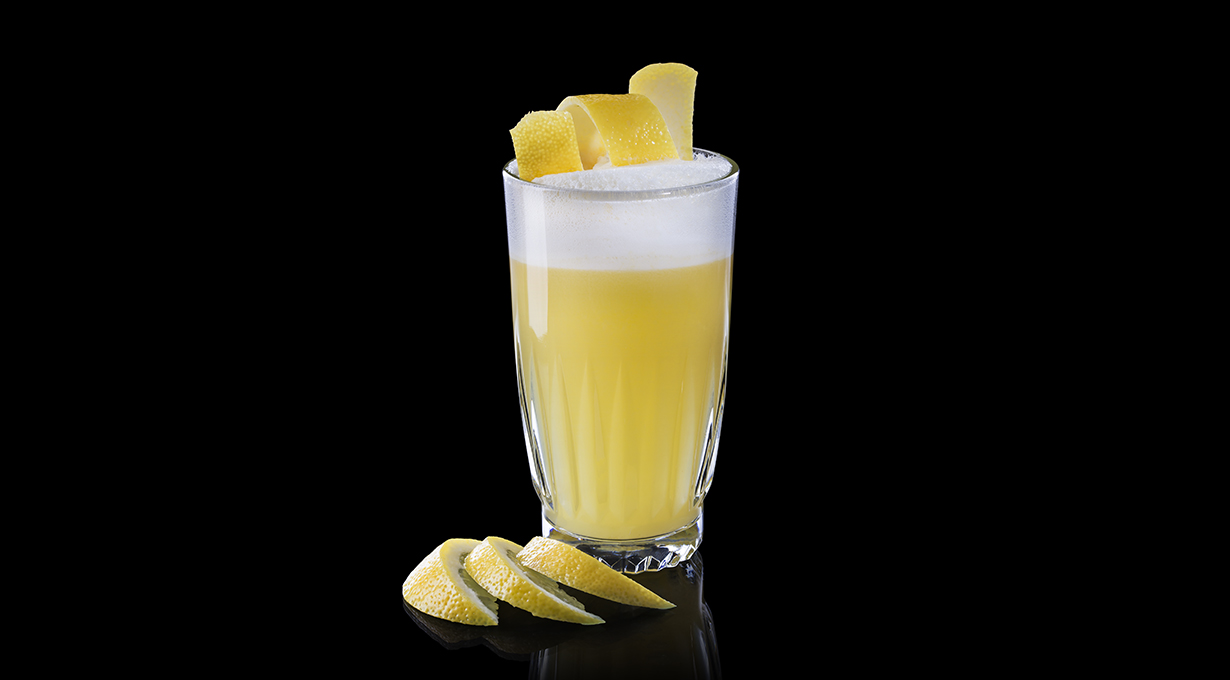 Découvrez la recette de ce cocktail aux fruits : le Gin Fizz