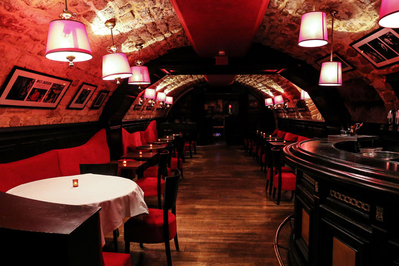 Le Sherwood, le bar karaoké à Paris le plus chic