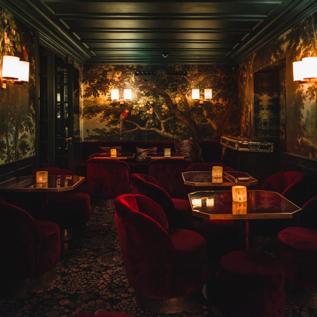 Le Très Particulier, un bar romantique de Paris