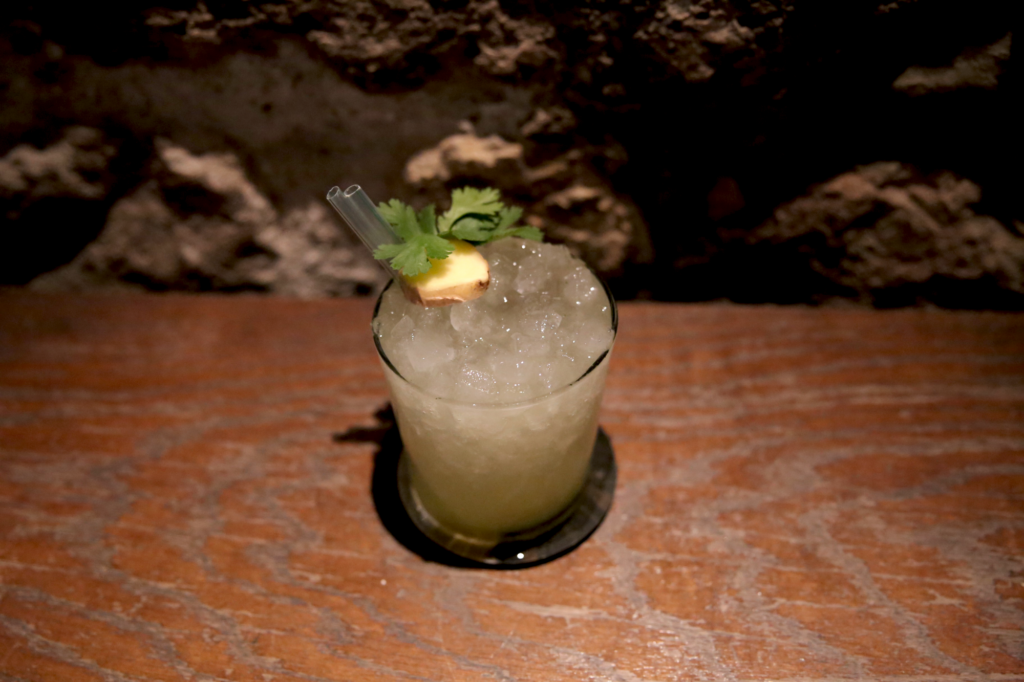 Le Tonic Mule, un cocktail brésilien sans alcool au Schweppes