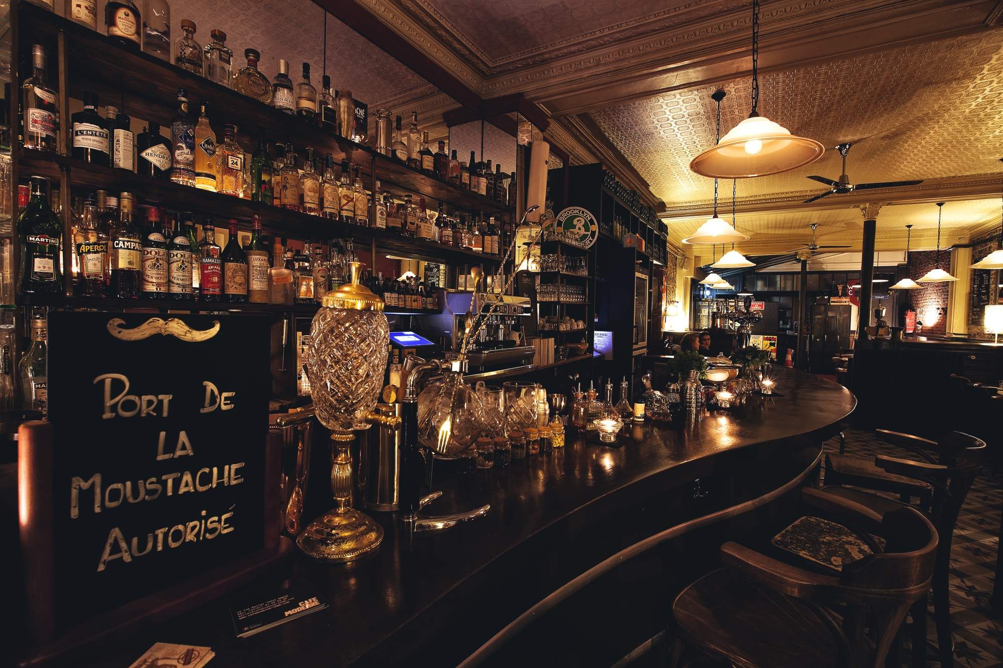 Le Café Moderne, un bar sympa de Bastille