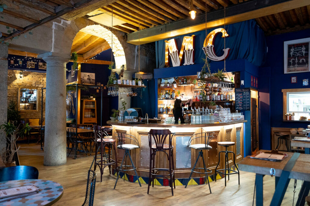 Milord Circus, le bar insolite de Lyon le plus spectaculaire