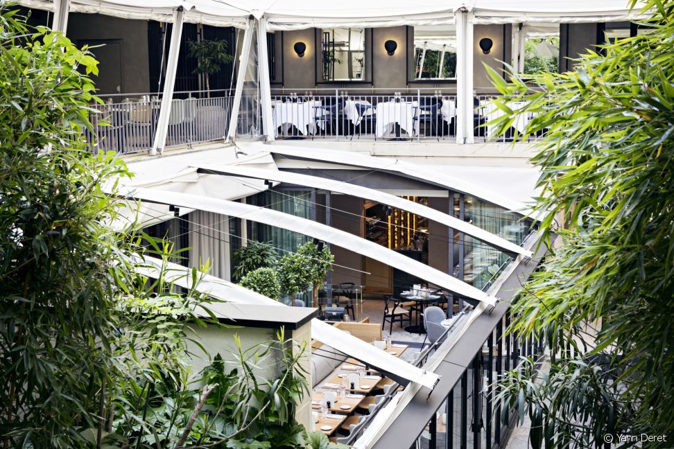 Flora Danica - Brasserie Danoise avec double terrasse à Paris
