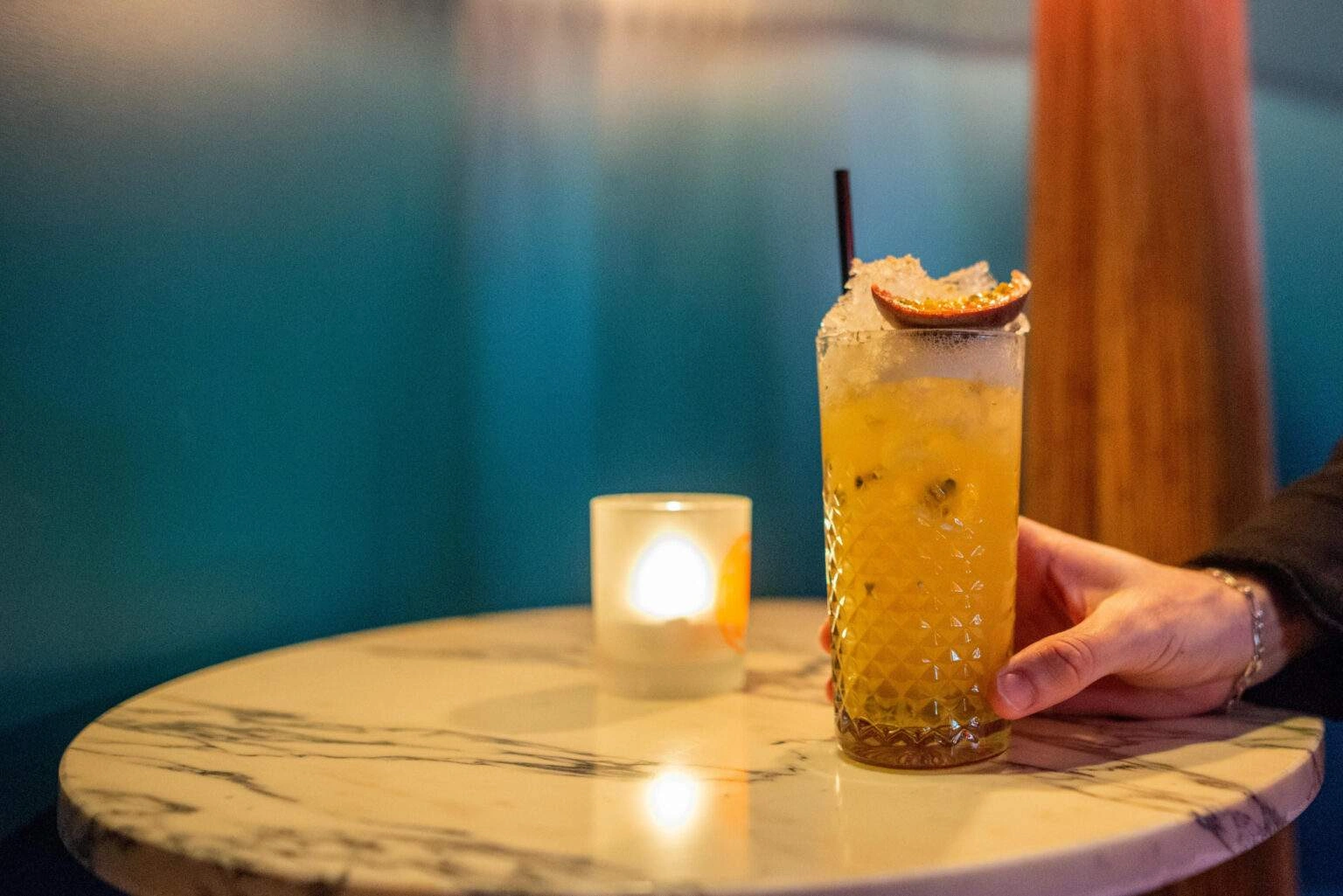 Le cocktail L’Excuse du bar Sophie installé à l’étage du Germain