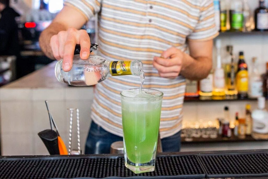 Cucumber Tonic, un cocktail sans alcool facile et sans shaker