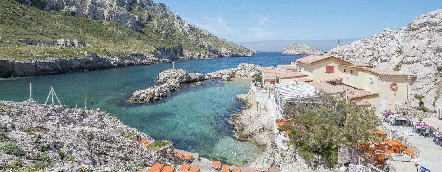 La Baie des Singes, restaurant au milieu des calanques
