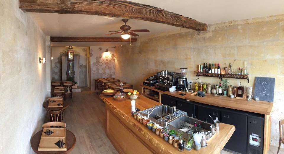 Symbiose, le bar à cocktails à Bordeaux le plus caché