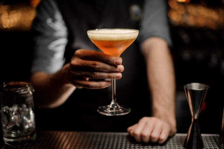 L’Amaretto Sour, un cocktail italien classique à la liqueur Amaretto