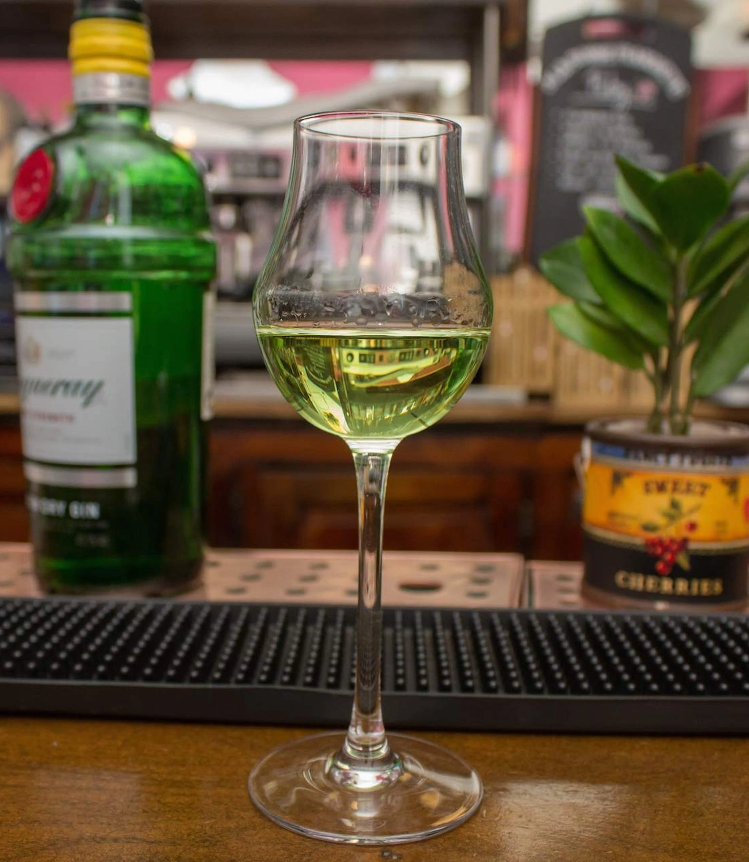 Astuce : comment faire un gin infusé au basilic