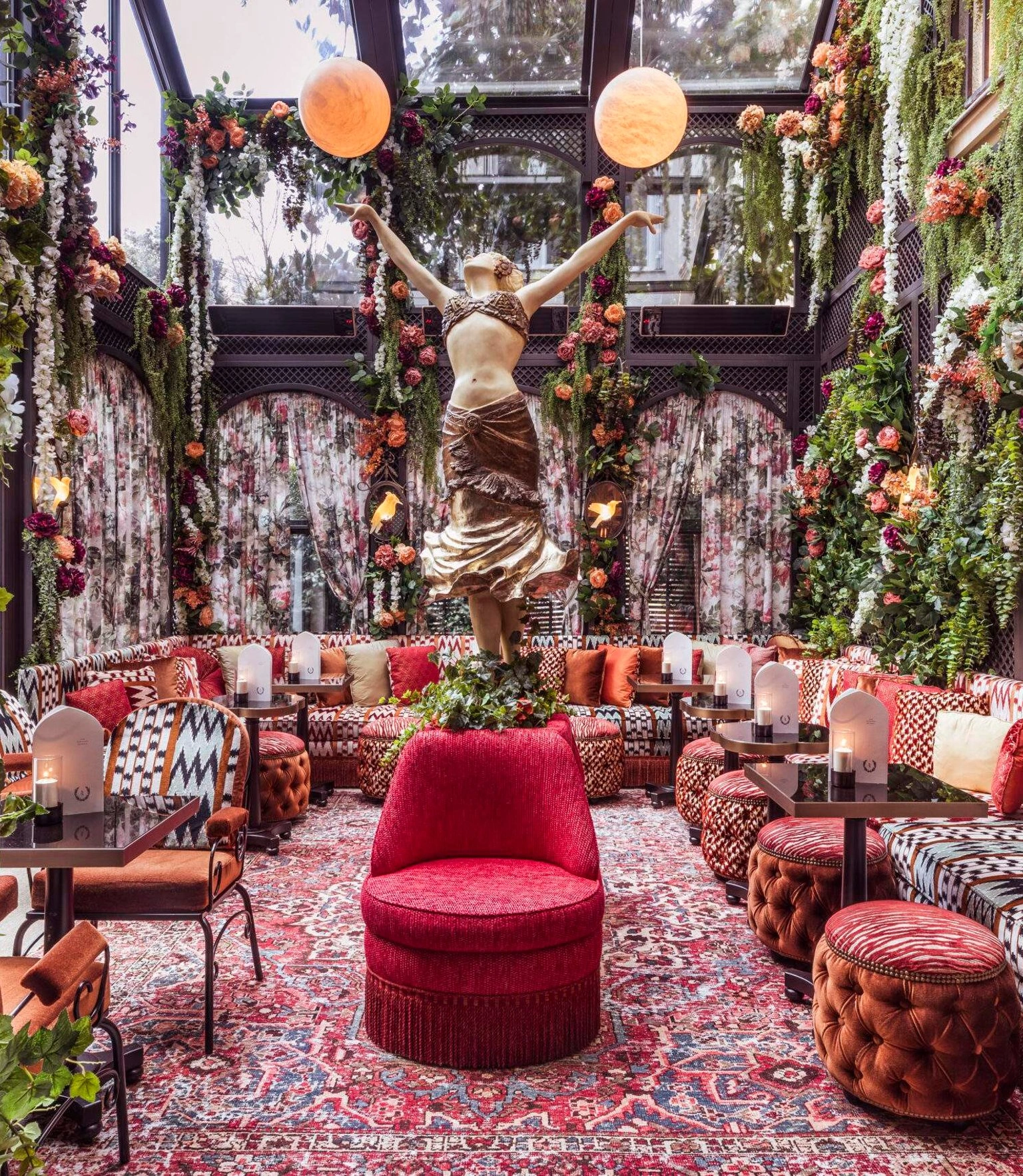 Maison Revka : un jardin d’été aux accents slaves