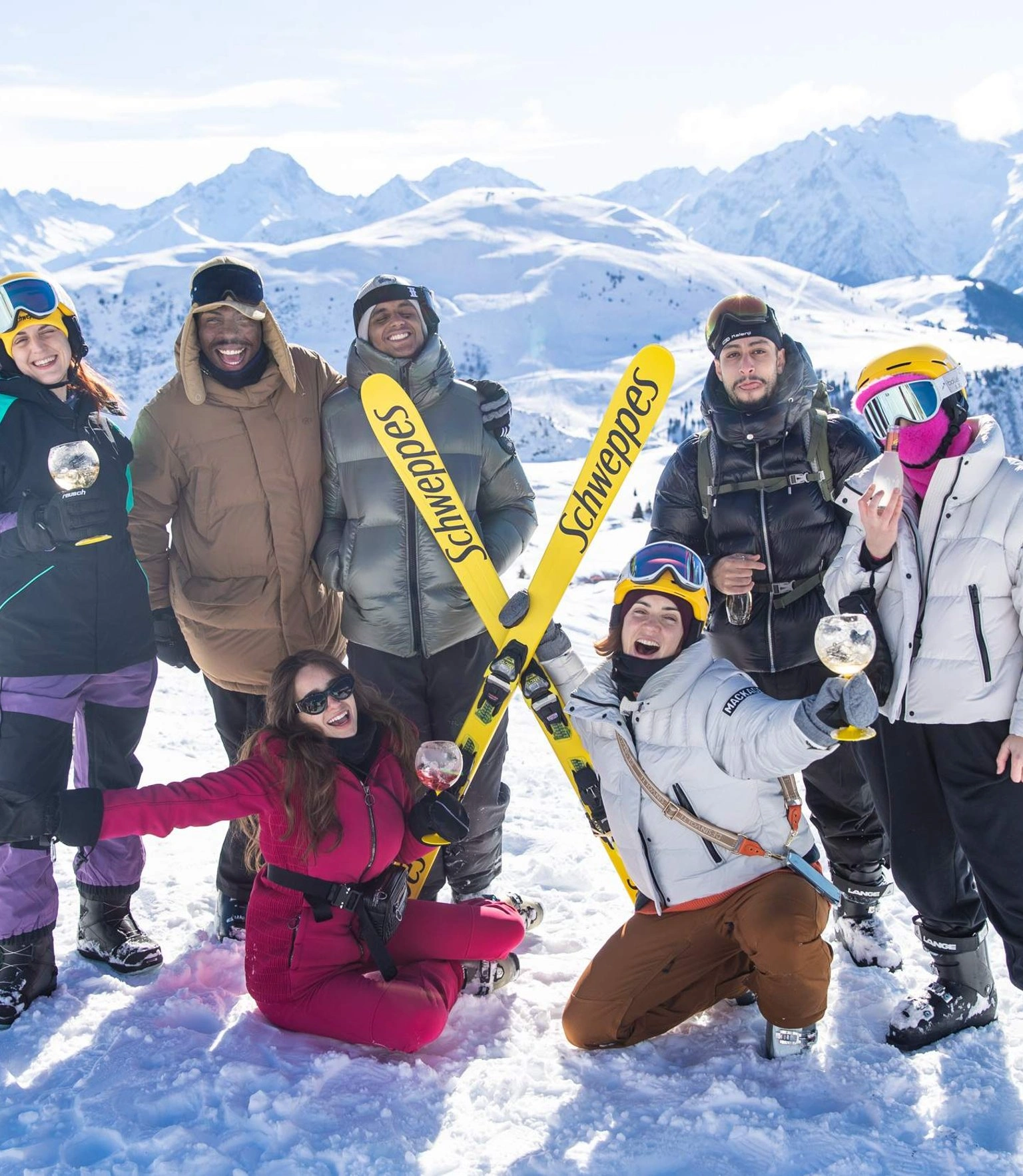 Villa Schweppes au Festival de l’Alpe d’Huez 2024 : en piste pour la fête !