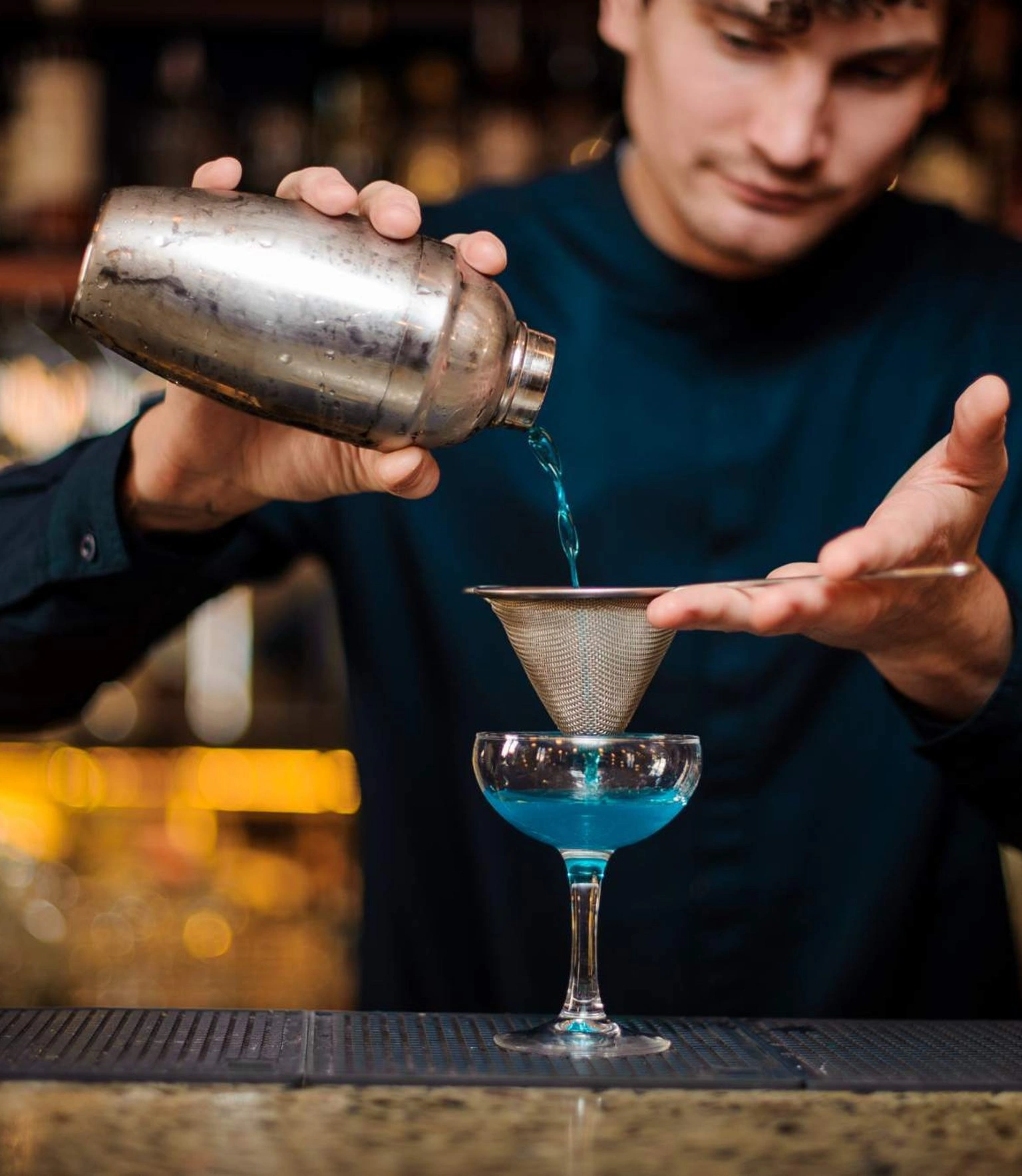 Des cocktails au curaçao dans vos apéros