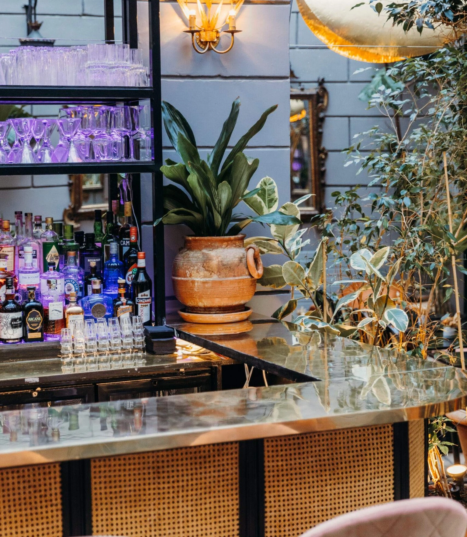 Le Chéper, le nouveau bar à manger chic, choc, festif du Marais à Paris