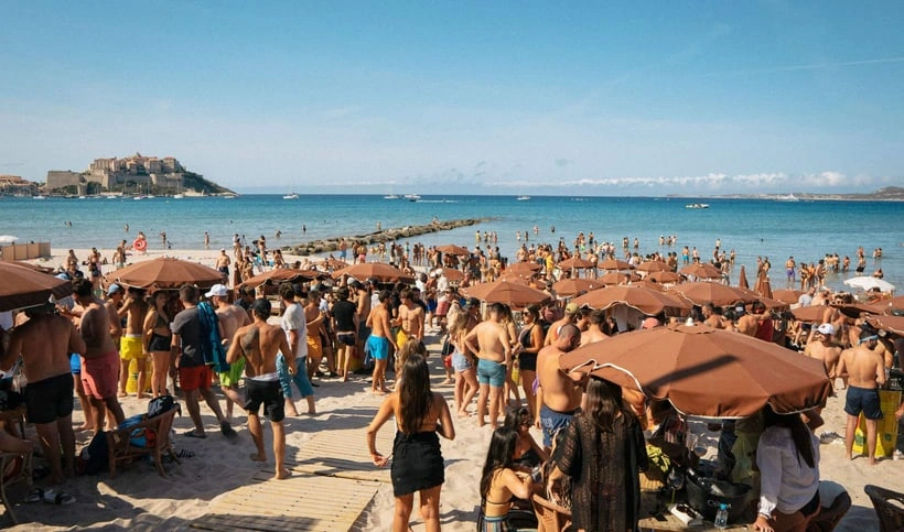 Villa Schweppes à Calvi 2021, jour 2 : comme si vous y étiez